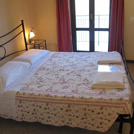 Madonna Dei Ceppi *