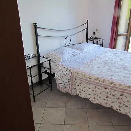 Madonna Dei Ceppi Lezzeno