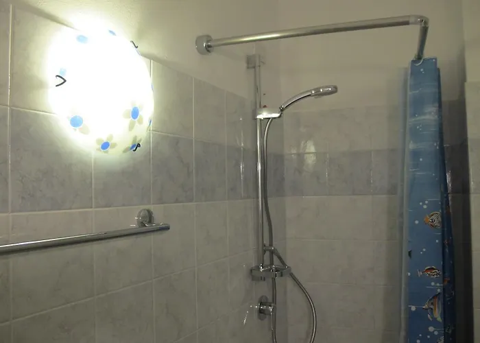 Фермерский дом Madonna Dei Ceppi Лезено