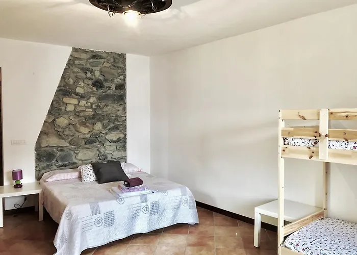 Madonna Dei Ceppi Фермерский дом Лезено