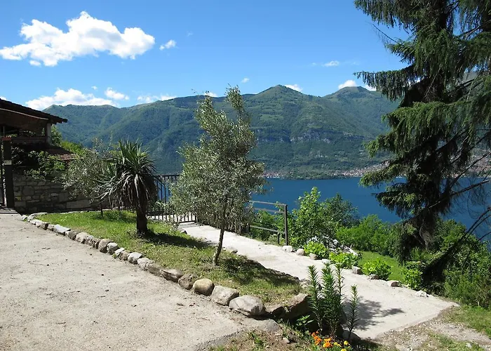 Madonna Dei Ceppi * לצנו