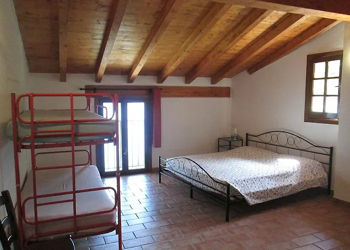 Madonna Dei Ceppi Lezzeno